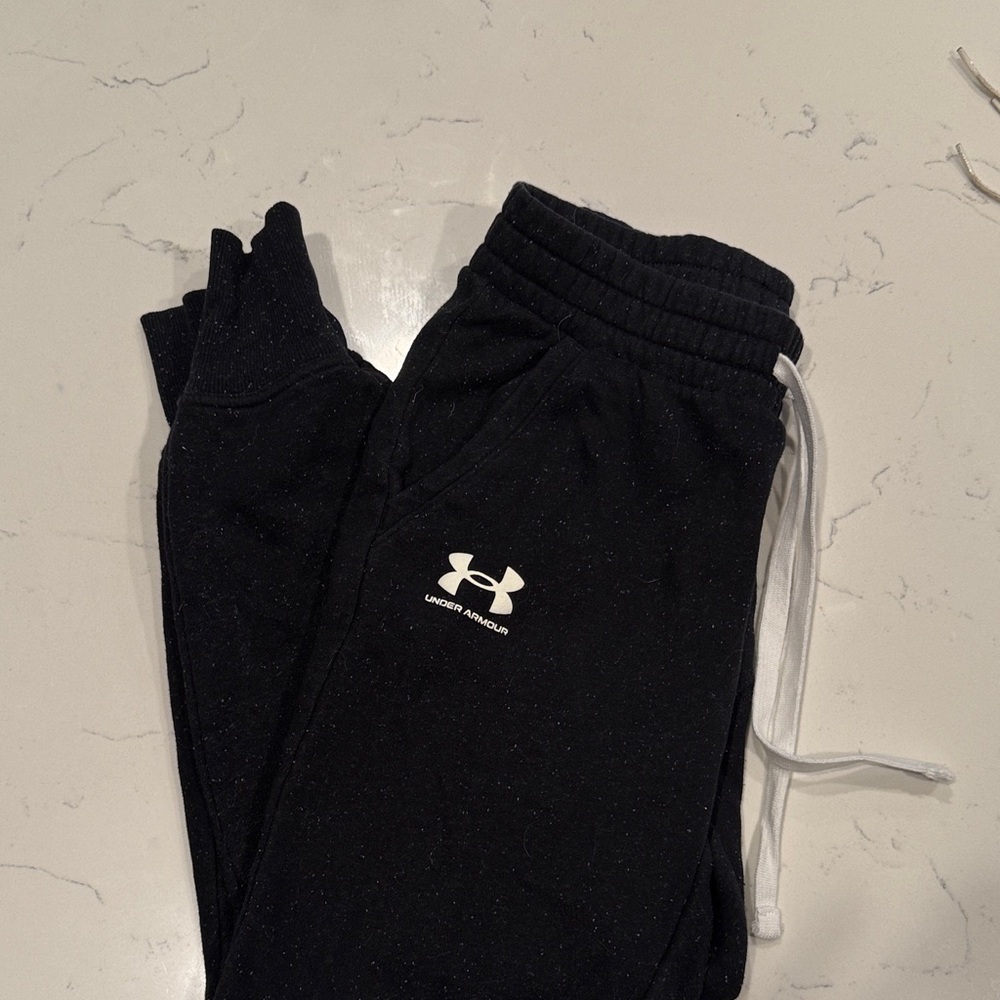 Under Armour Black jogger with White Drawstring